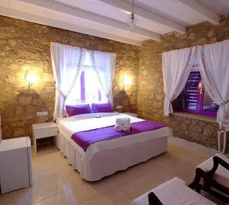 Hotel Serin 3*